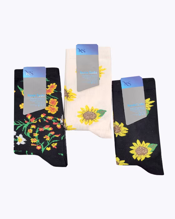 جوراب ساقدار زنانه طرح گل novin socks